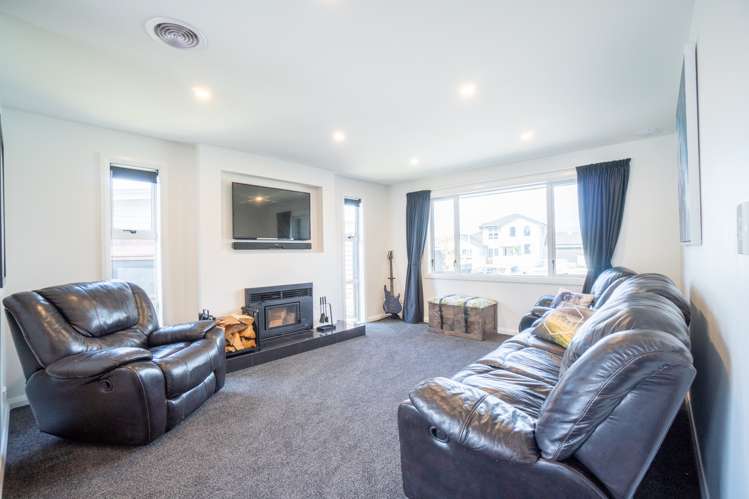 103 Johnstone Drive Fitzherbert_18