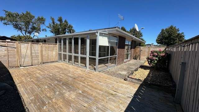 Refreshed and vacant!