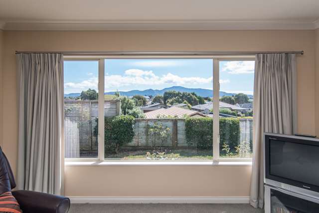 28 Quadrant Heights Paraparaumu_1