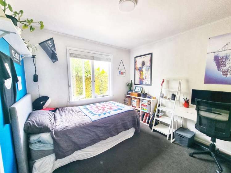 19 Melba Street Beach Haven_12