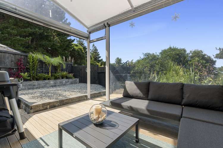 22 Ascension Crescent Orewa_12