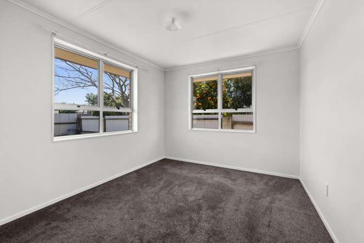 23 Liverpool Crescent Flaxmere_8