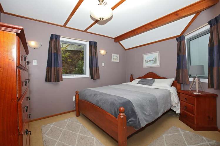 7 Brook Street (5&7) Riverton_13