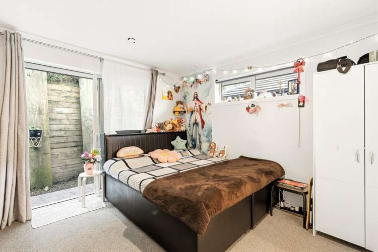 10 Stable Way Brookfield_12