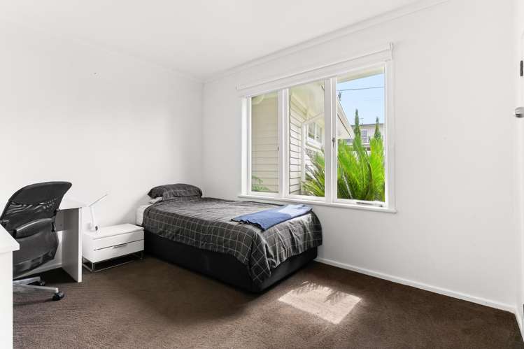 107 Sylvan Avenue Northcote_14