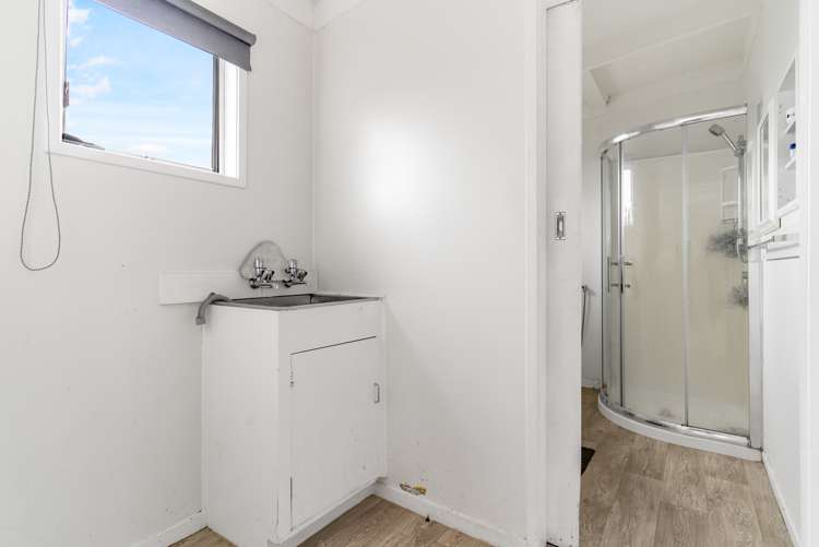 1/3 Vine Street Mangere East_9