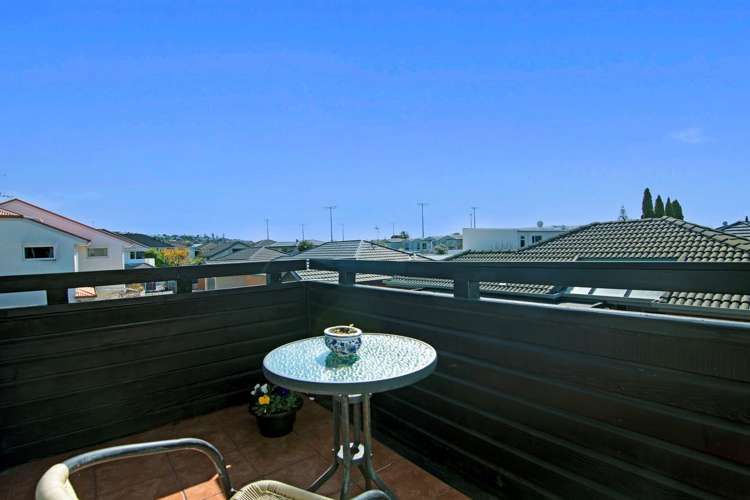 11 Highgrove Way The Wood_14