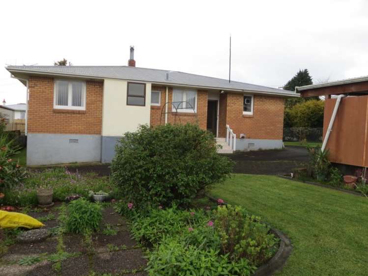 1 Henton Street Te Aroha_6