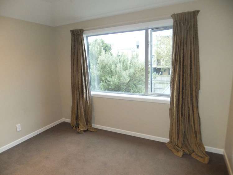 15b Grove Road Addington_11