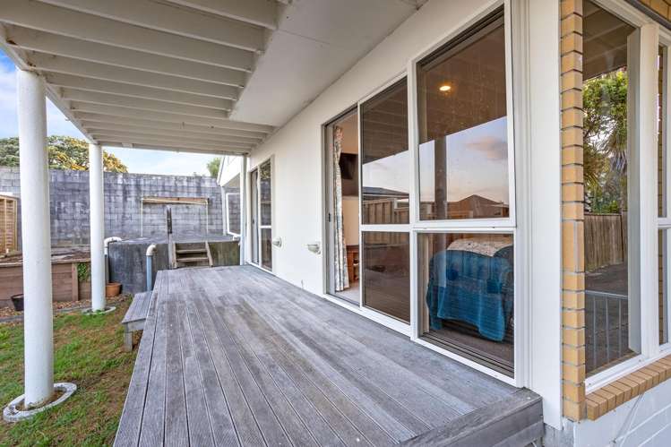 1019A Whangaparaoa Road Manly_24