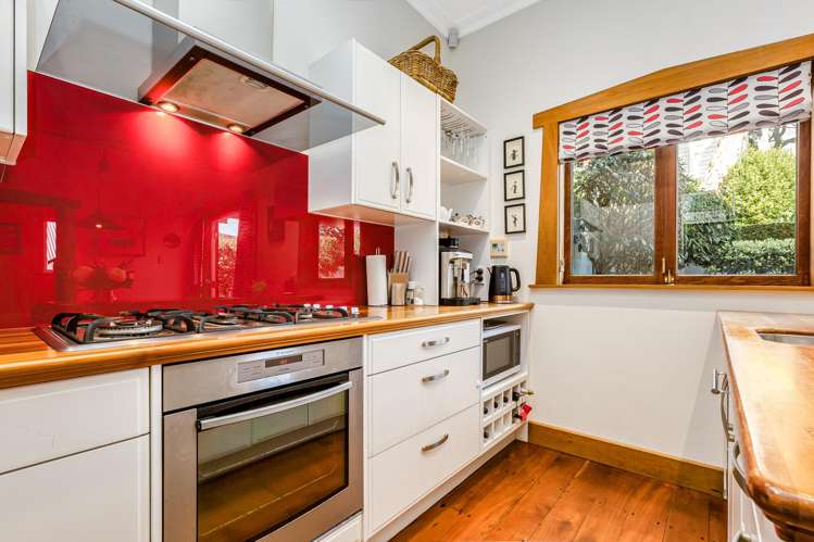 9 Dover Street Island Bay_9