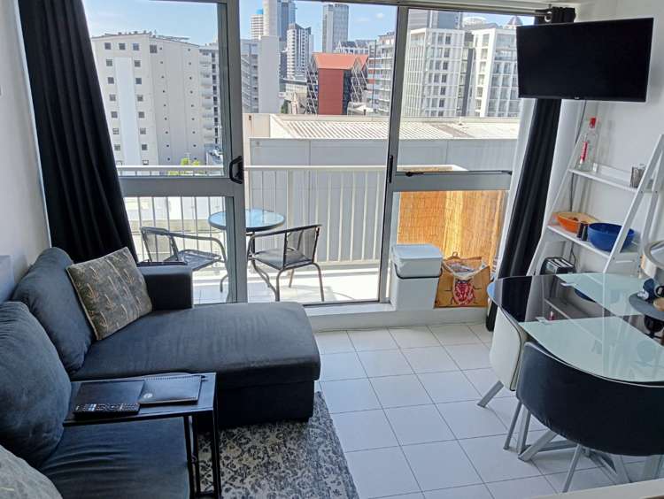 11E/189 Hobson Street 10015_3