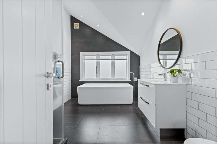 1 Bangor Street Point Chevalier_29