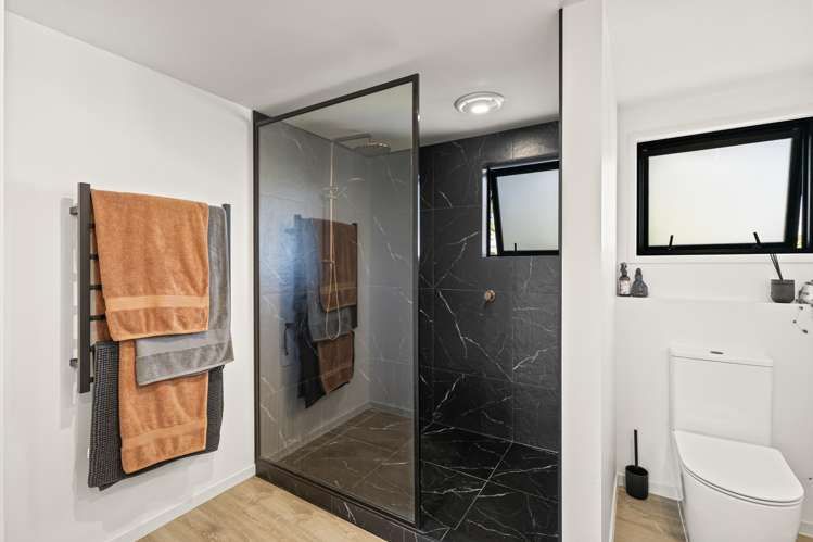 106 Mount View Road Bastia Hill_19