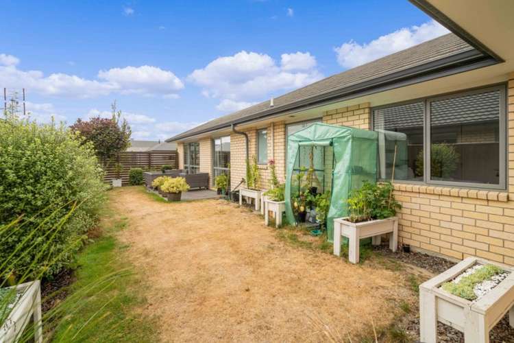 3 Farnborough Way Rolleston_10