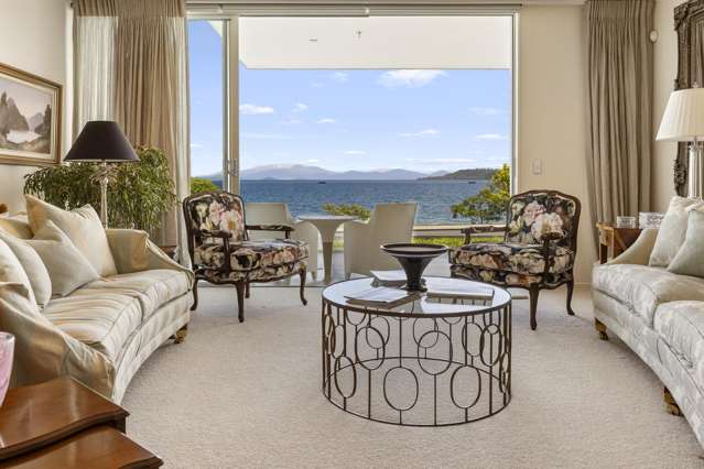 3/110 Lake Terrace Taupo_1