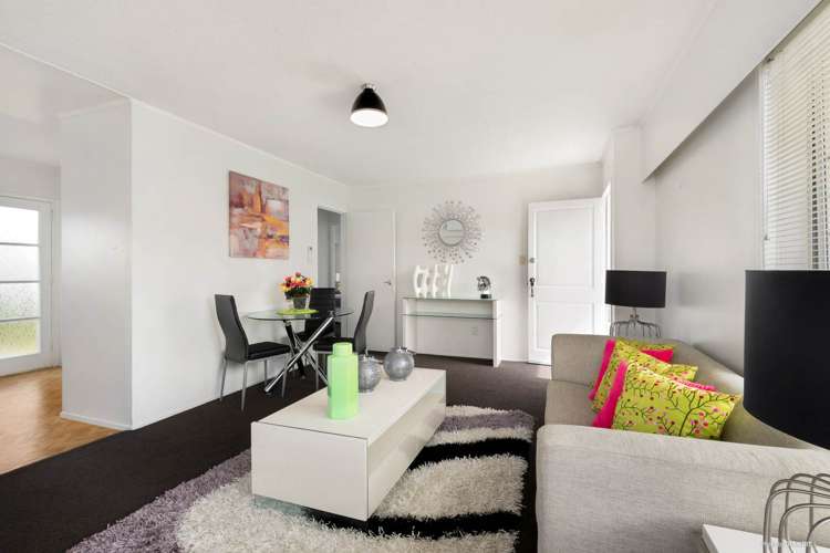 2/37 Eversleigh Road Belmont_10