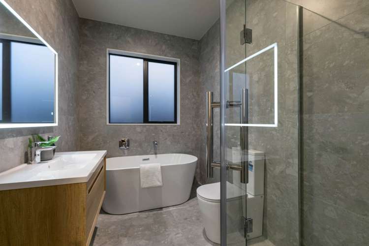 291 Te Taruna Drive Wainui_11