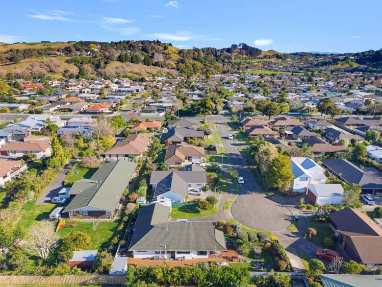 10 Fern Grove Taradale_19