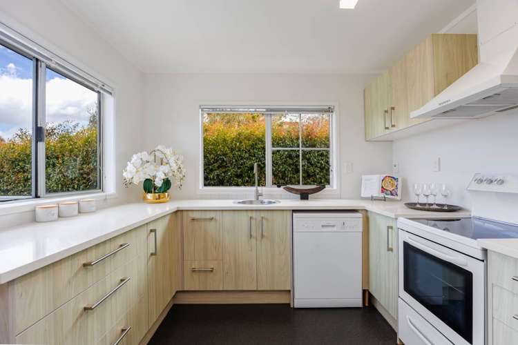 2/16 Jutland Road Takapuna_3