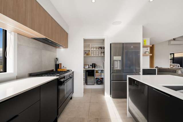 12 Pounamu Avenue Albert Town_4