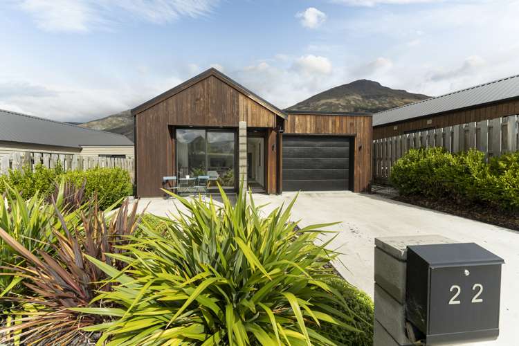 22 Huxley Place Dalefield/Wakatipu Basin_2