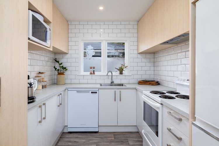 302 Estuary Road South New Brighton_6