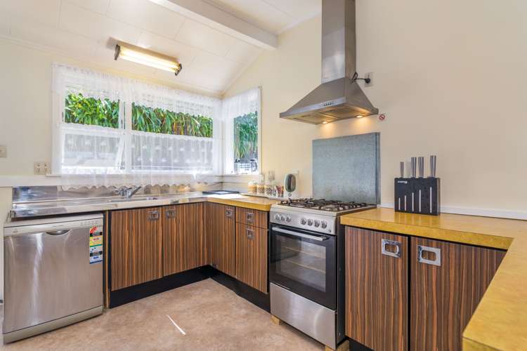 27 Awa Road Miramar_22