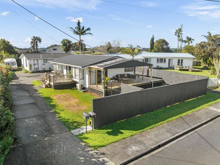 1/8 Denby Crescent_0