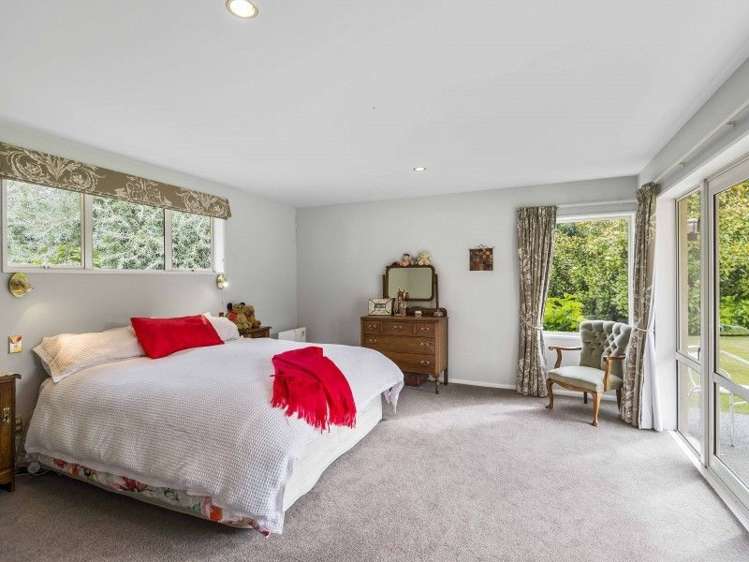 427 Halkett Road West Melton_22