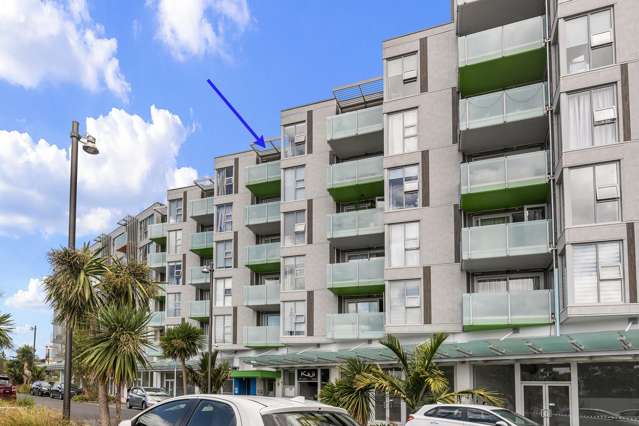 503/3 Rose Garden Lane Albany_2