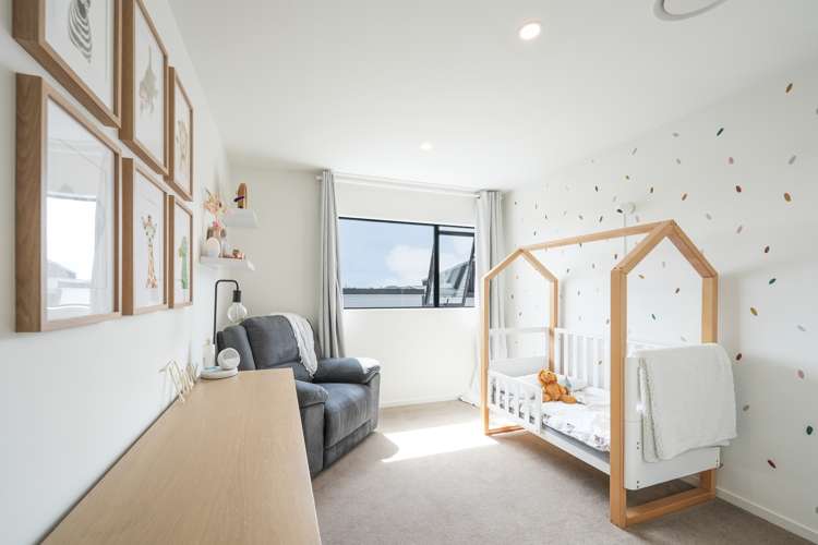 12 Korama Lane New Lynn_12