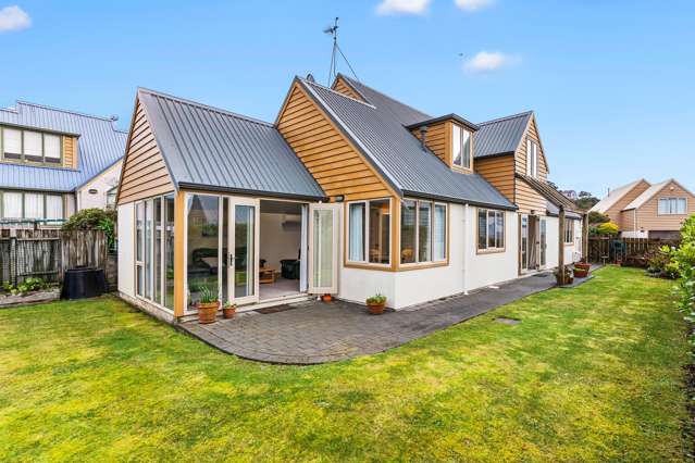 Johnsonville Charmer with Architectural Flair