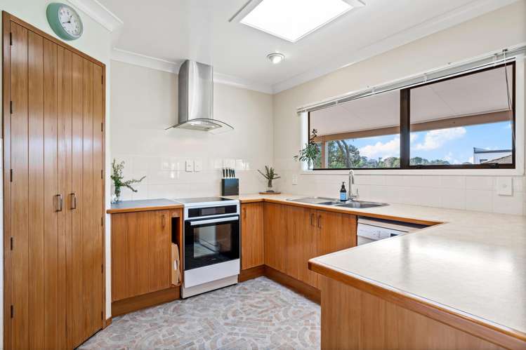 2/24 Penzance Road_4