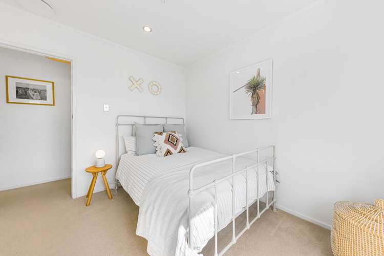 108 Lauderdale Road Birkdale_7