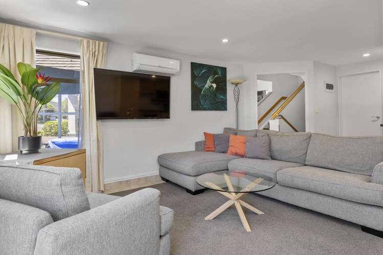 1/7 Tui Street Bird Area_12