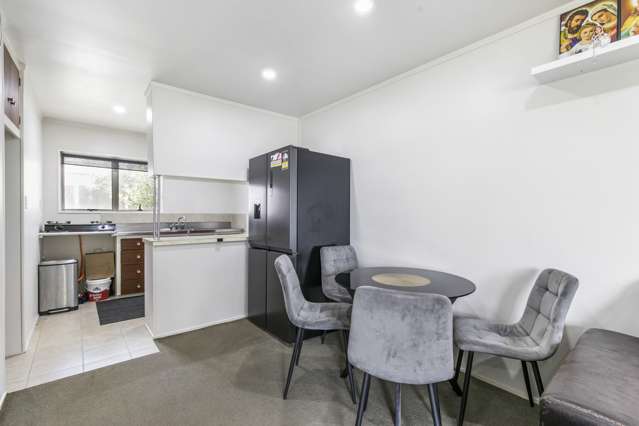 2/60 Moncrieff Avenue Clendon Park_3