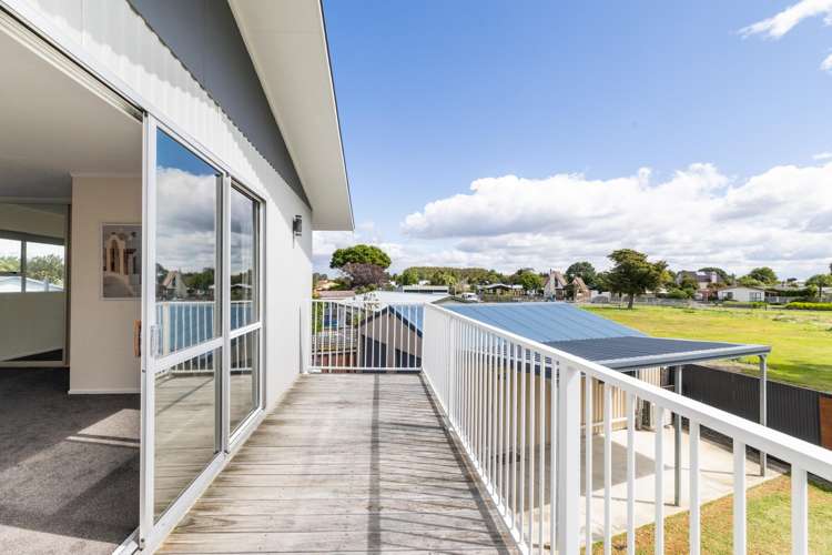 10 Sutton Avenue Clive_10