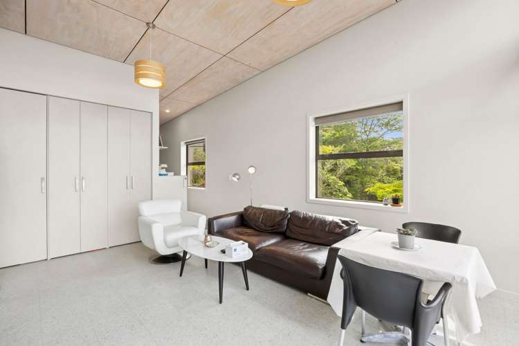 37/61 North Road North East Valley_5