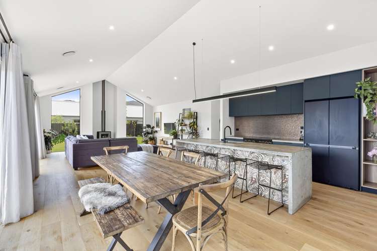 6 Sentinel Drive Lake Hawea_3