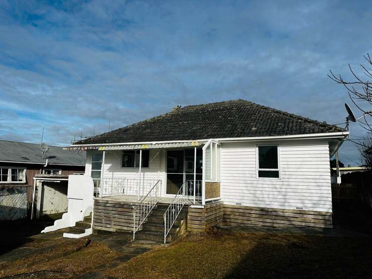 44 Churchill Avenue Manurewa_1