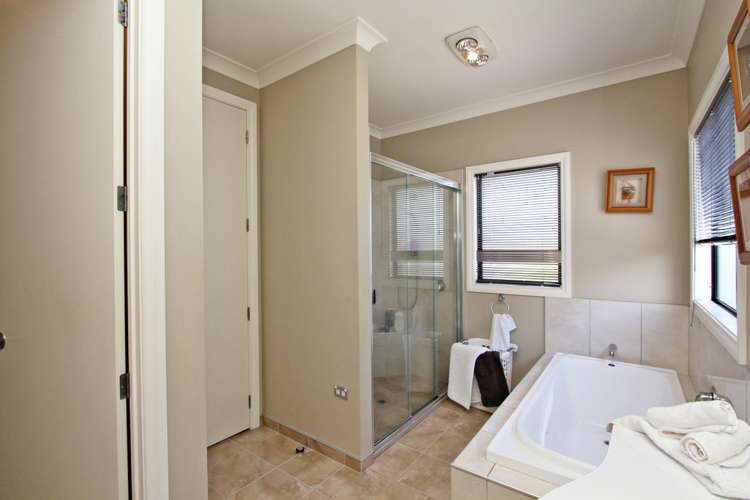 14 Portland Place Poraiti_7