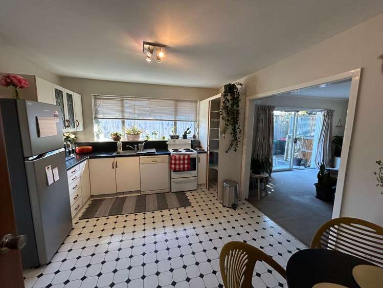 1/18 Pahau Place Cracroft_3