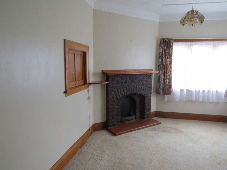 142 Main Street Pahiatua_21