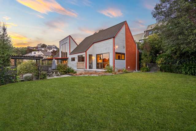 Lower Slopes, Treetop Views & Cashmere Zone
