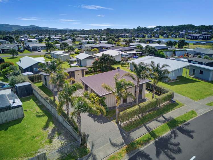 103 Ngaio Drive Matarangi_1