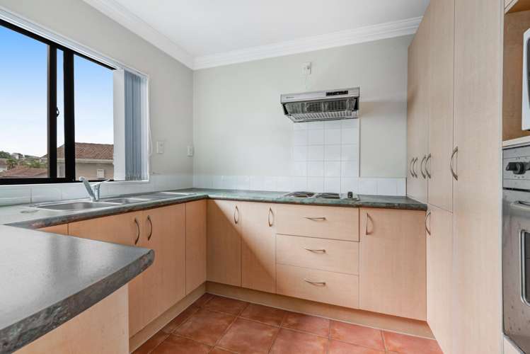 12 Tetrarch Place Totara Vale_18