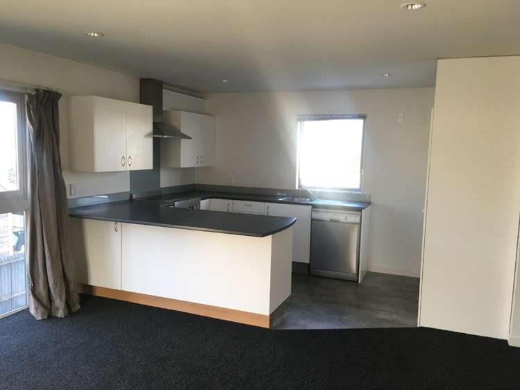C/101 Burke Street 1551_2
