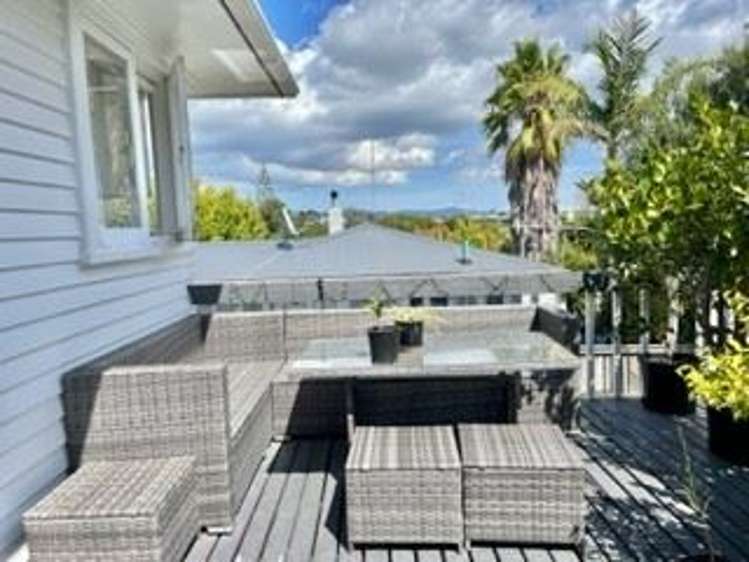 29 Sylvan Crescent Te Atatu South_15