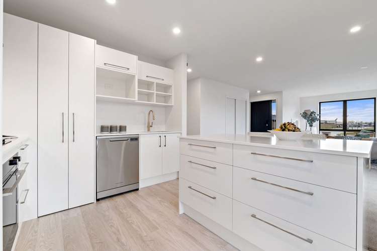 27 Stackwood Avenue Woodend_13